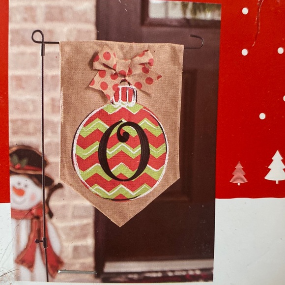 Kirkland’s Chevron Ornament Monogram Letter O Burlap Flag Set NWT - Picture 2 of 5